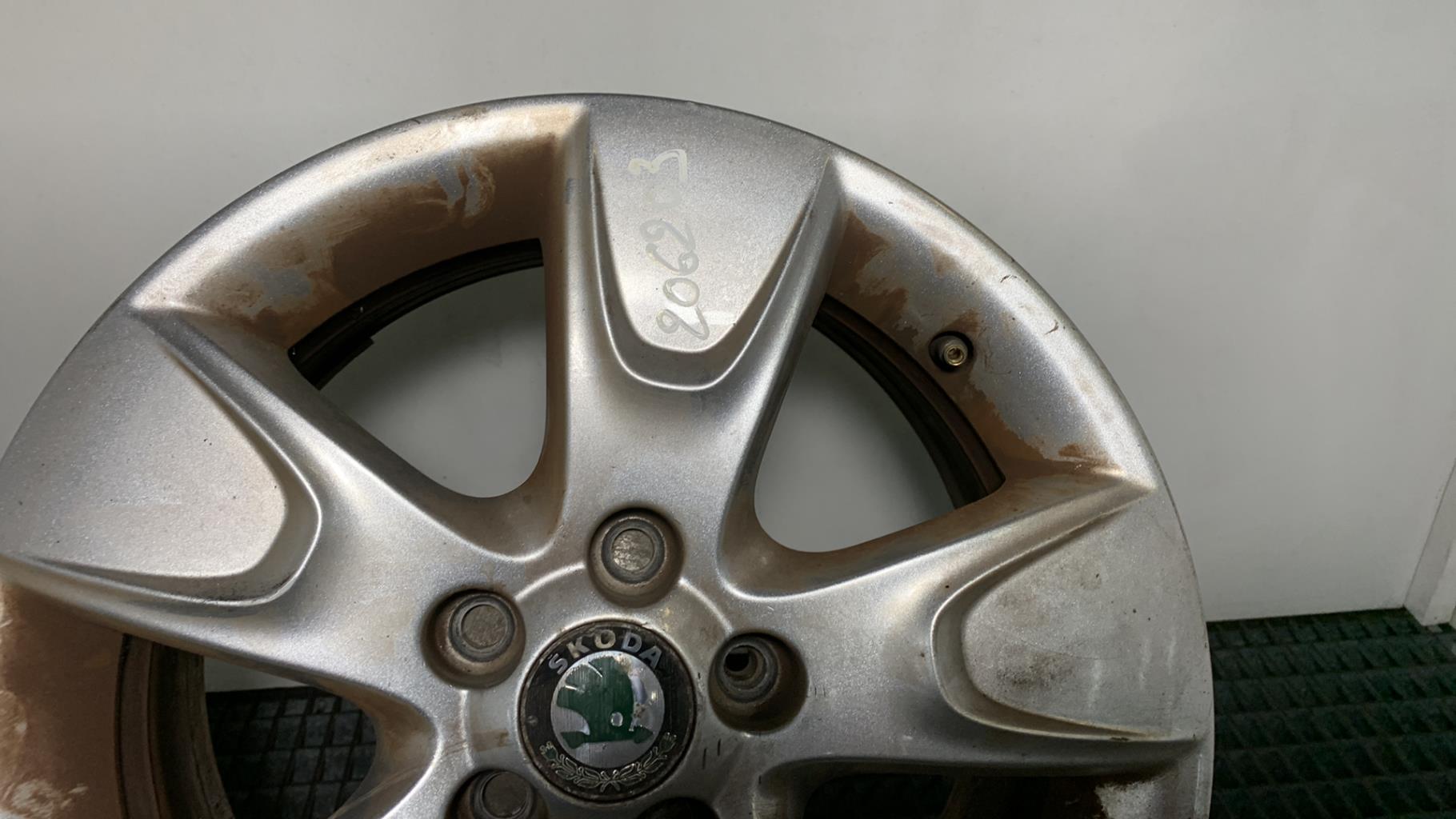 Cerchione SKODA ROOMSTER PHASE 2 Diésel - 1