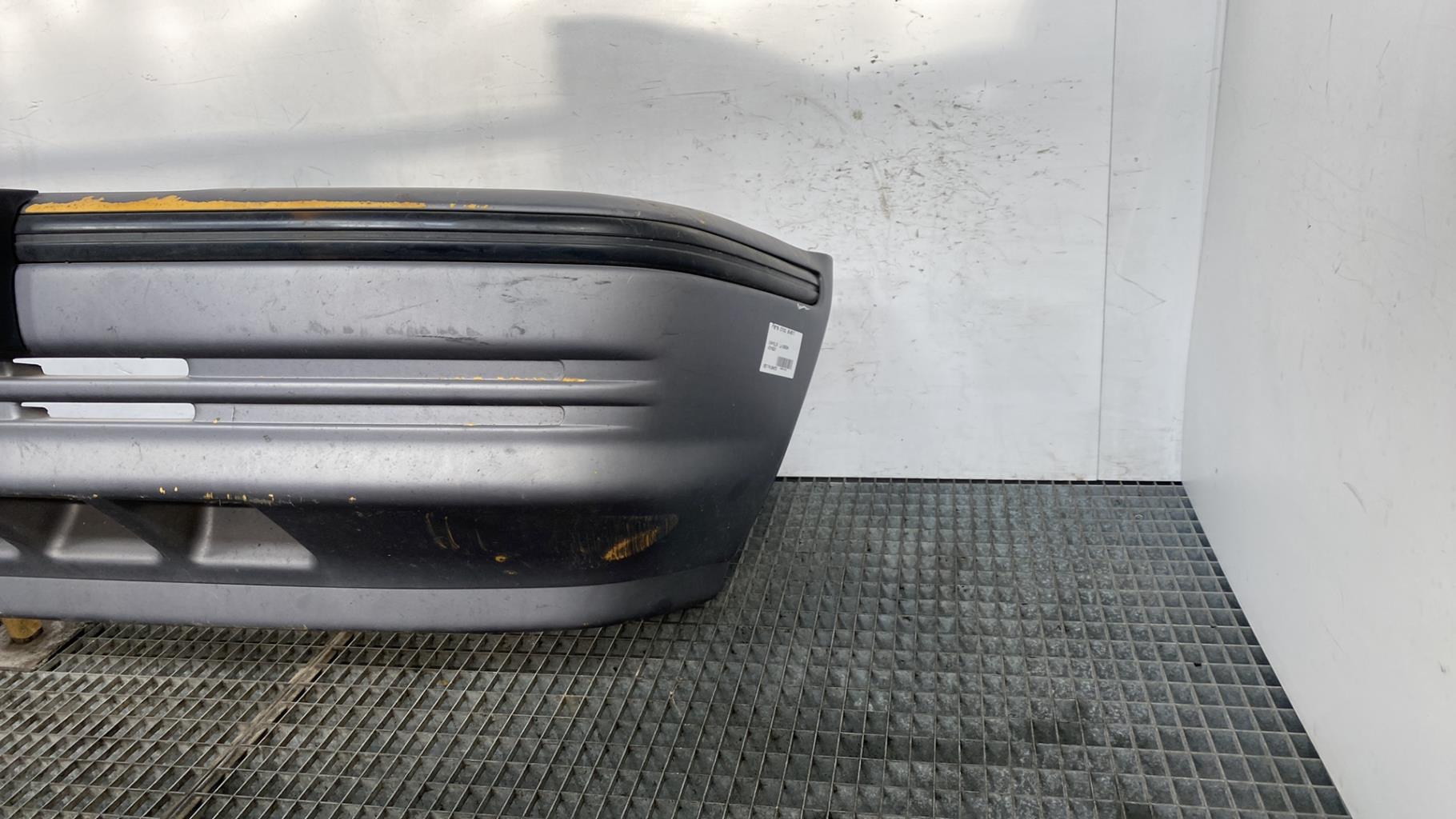 Paraurti anteriore CHRYSLER VOYAGER 2  - 1