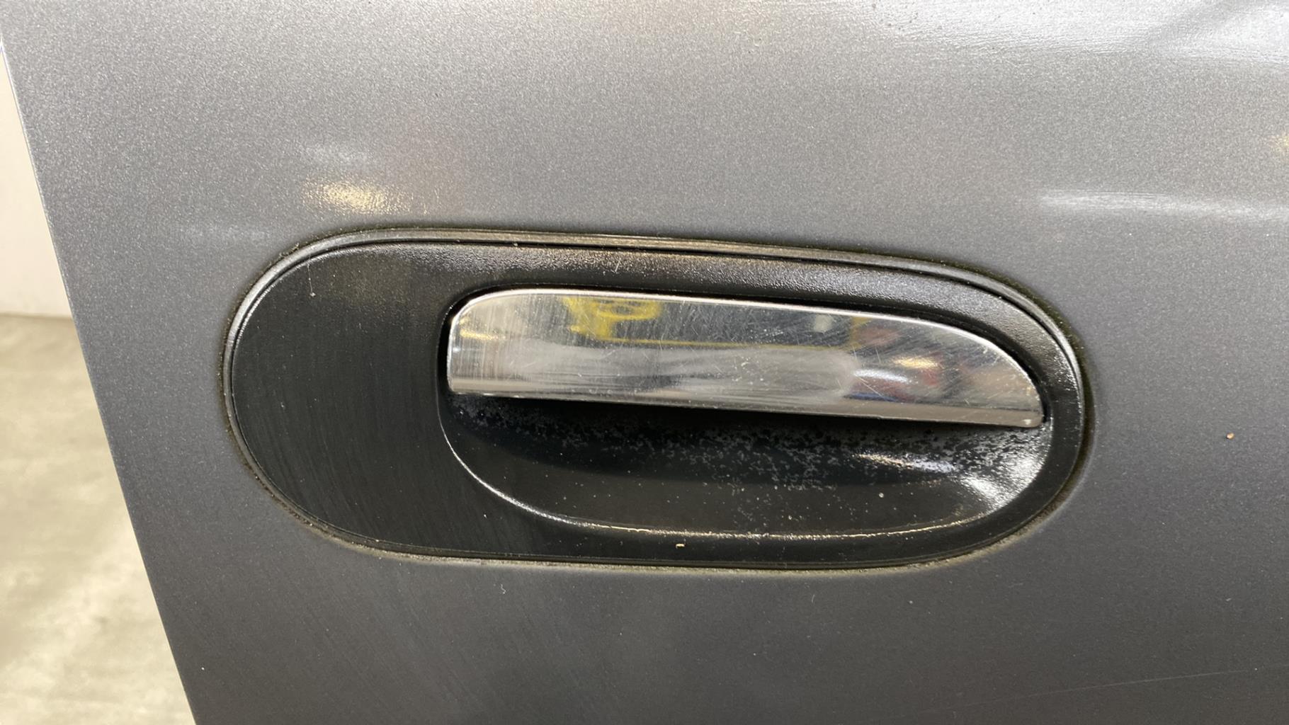 Portiera anteriore destra NISSAN ALMERA 2 PHASE 2 Diésel - 1