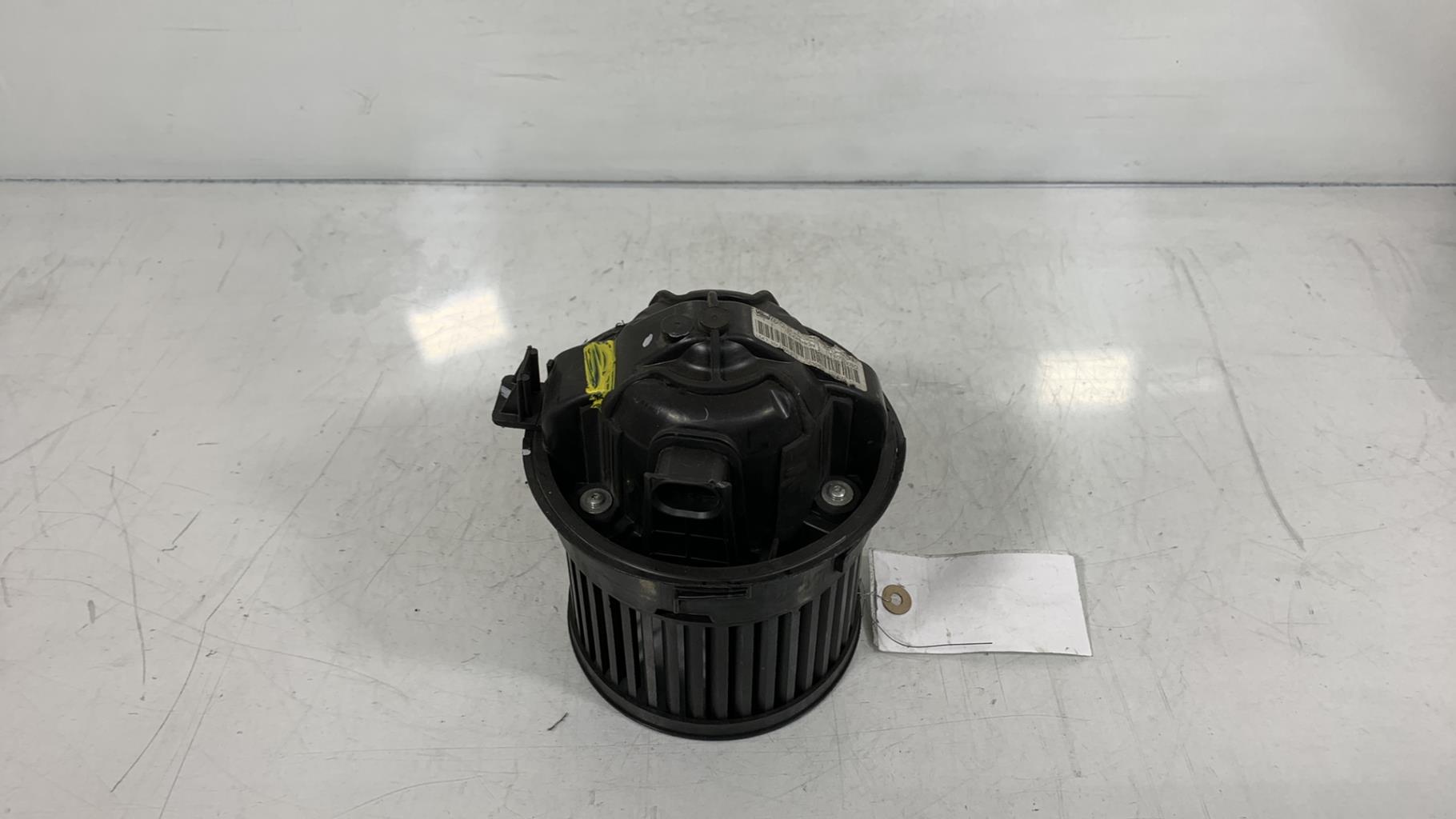 Pulseur d'air PEUGEOT 308 1 PHASE 1 Essence - 1