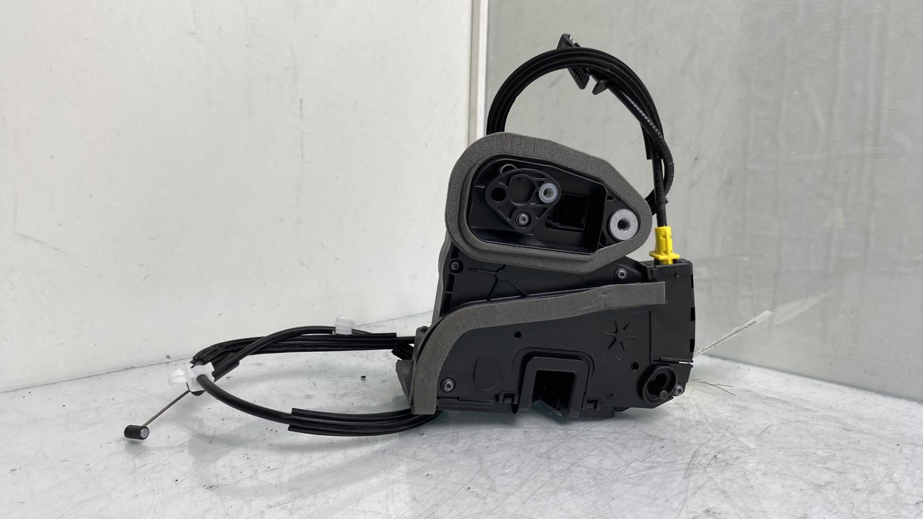 Serratura posteriore sinistra OPEL ASTRA K PHASE 2 Gasolina - 1
