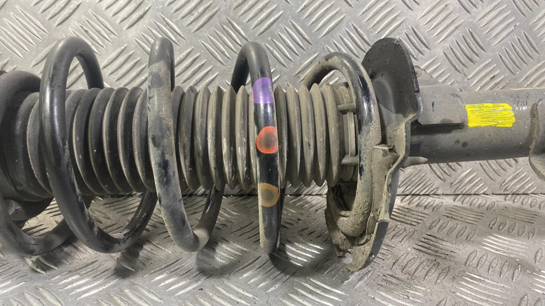 Ammortizzatore anteriore destro FORD FOCUS 3 PHASE 2 Gasolina - 1