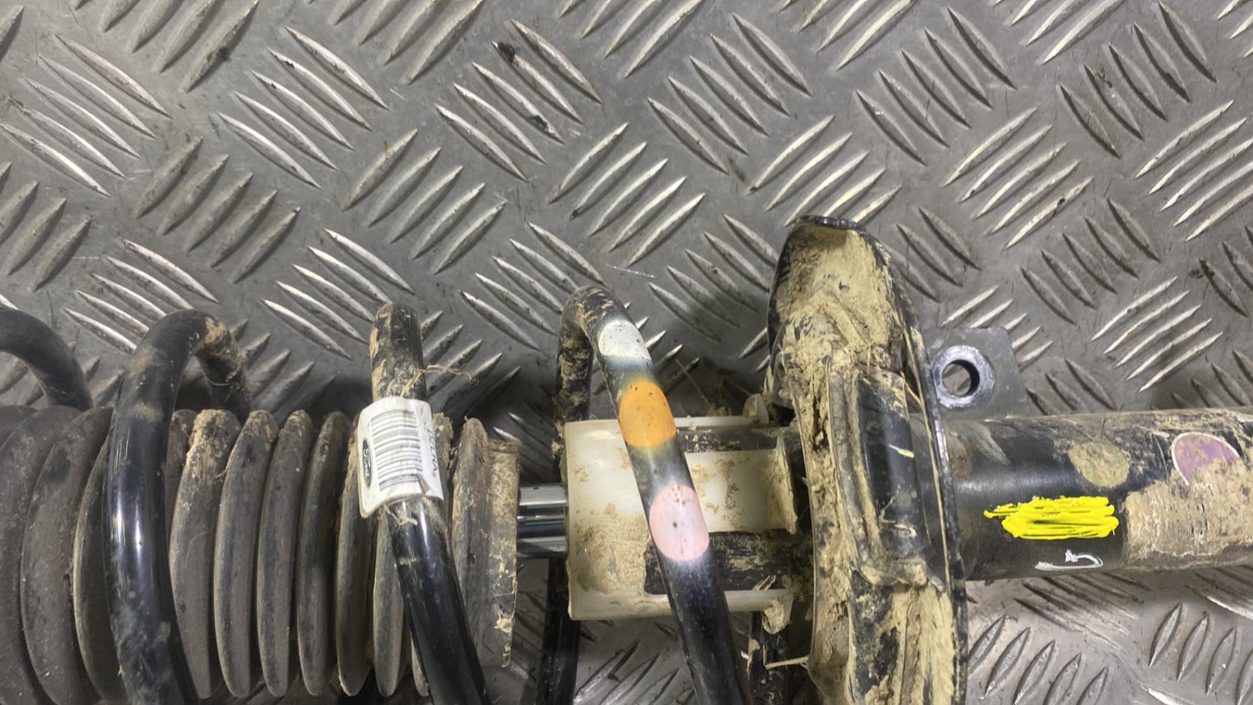 Ammortizzatore anteriore sinistro FORD KA+ Gasolina - 1