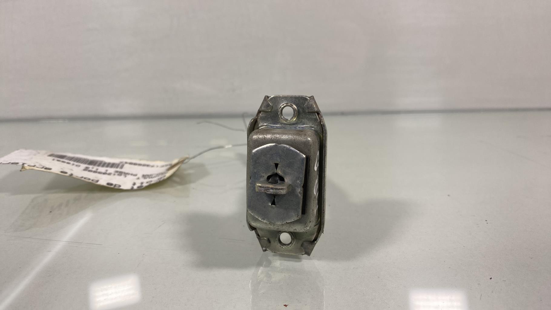 Arret de porte arriere droit RENAULT KADJAR PHASE 1 Diesel - 1