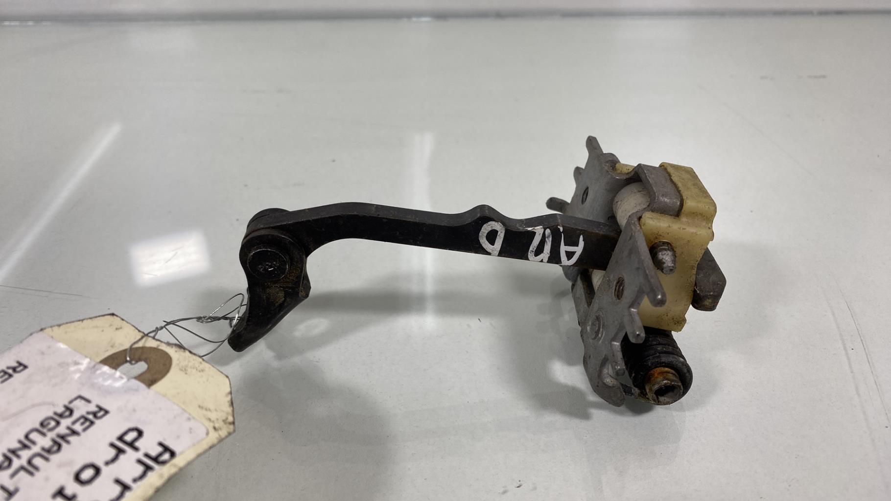 Arresto portiera posteriore destra RENAULT LAGUNA 3 PHASE 1 Diésel - 1