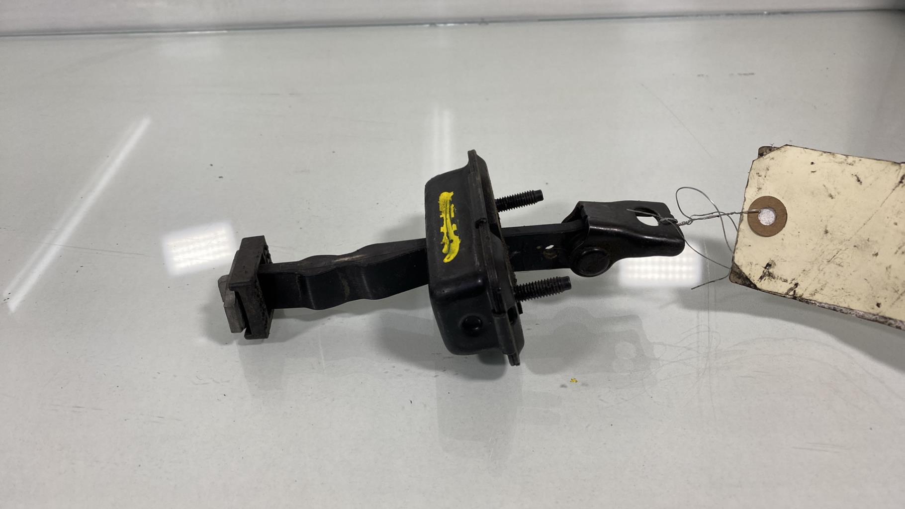 Arresto portiera posteriore destra PEUGEOT 208 1 PHASE 1 Gasolina - 1