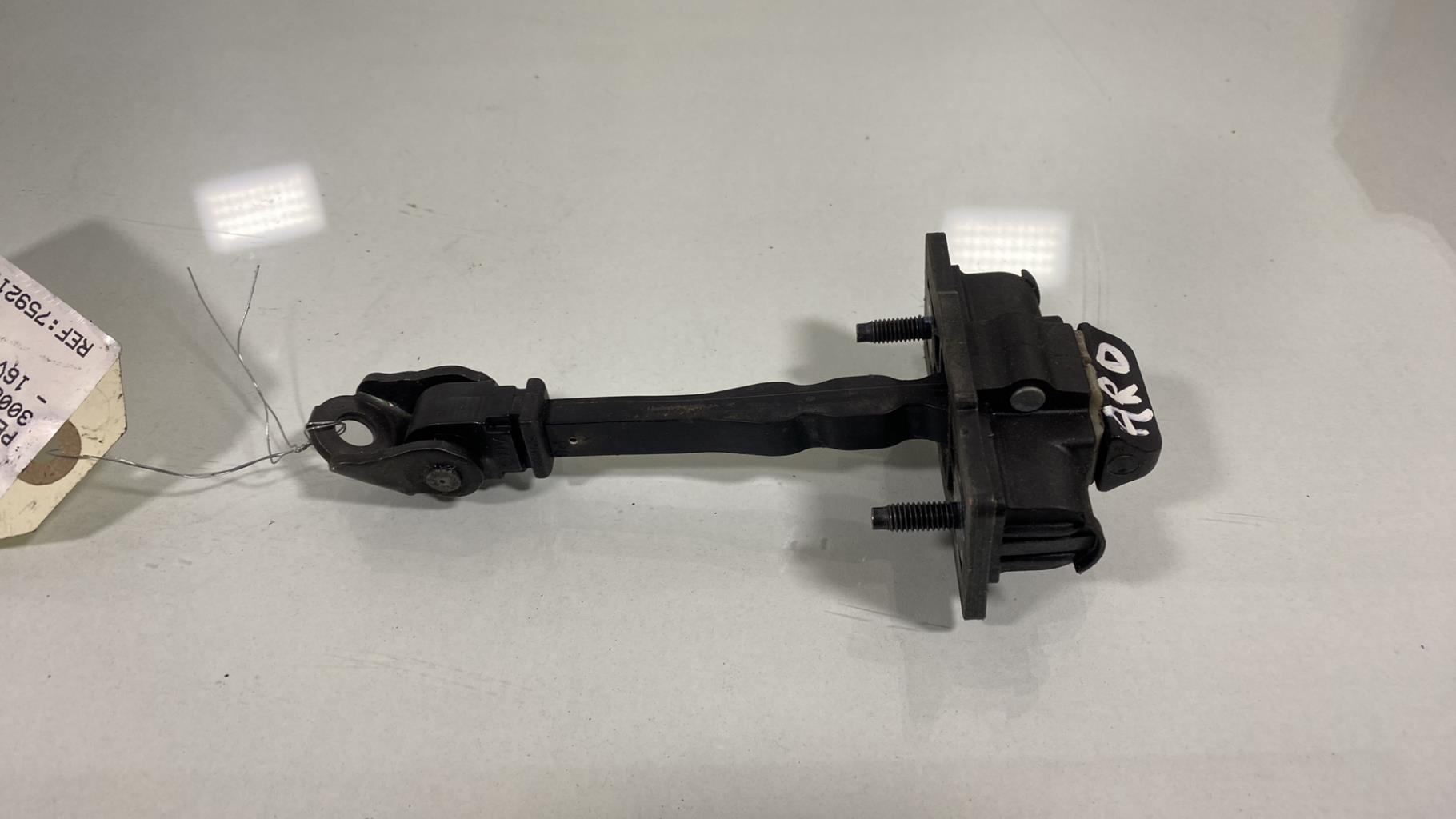 Arresto portiera posteriore destra PEUGEOT 3008 2 PHASE 2 Diésel - 1