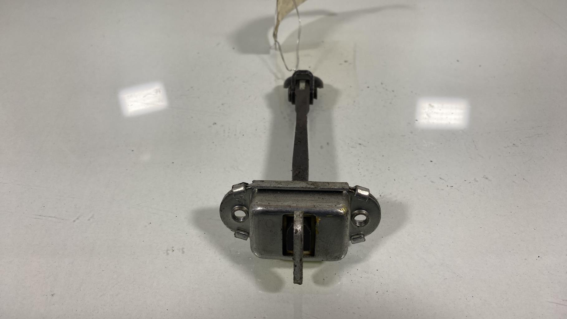 Arresto portiera posteriore destra PEUGEOT 108  - 1