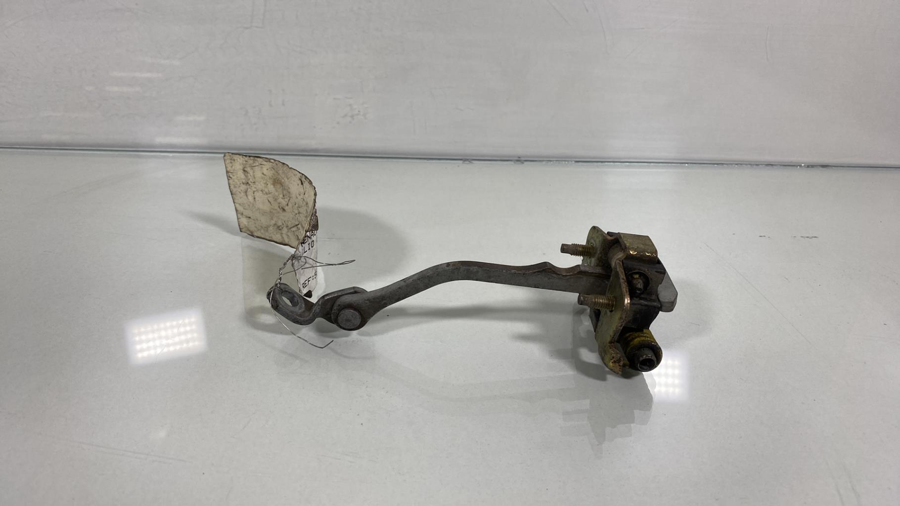 Arresto portiera posteriore sinistra RENAULT CLIO 2 PHASE 2 Diésel - 1