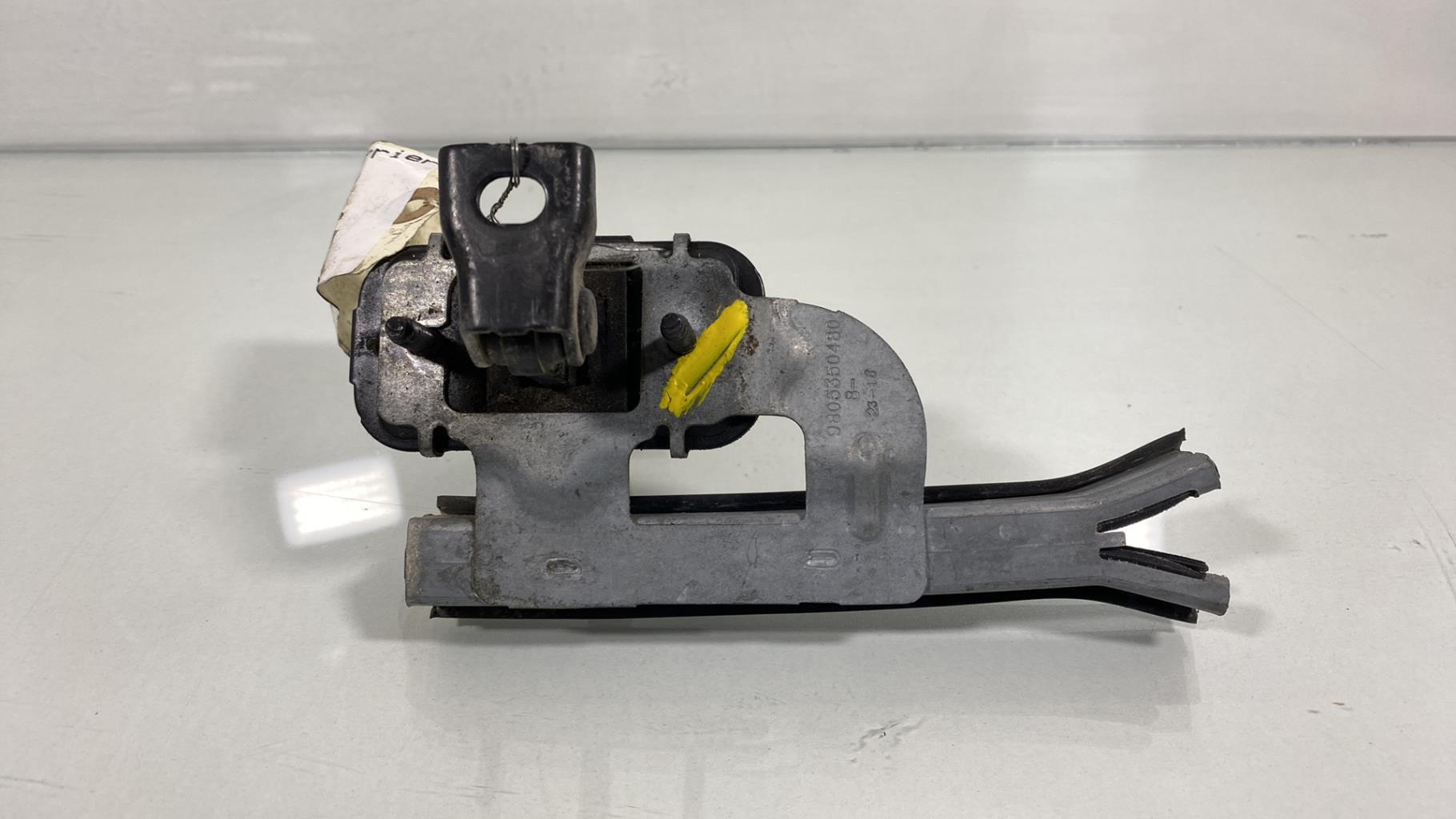 Arresto portiera posteriore sinistra PEUGEOT 2008 1 PHASE 1 Gasolina - 1