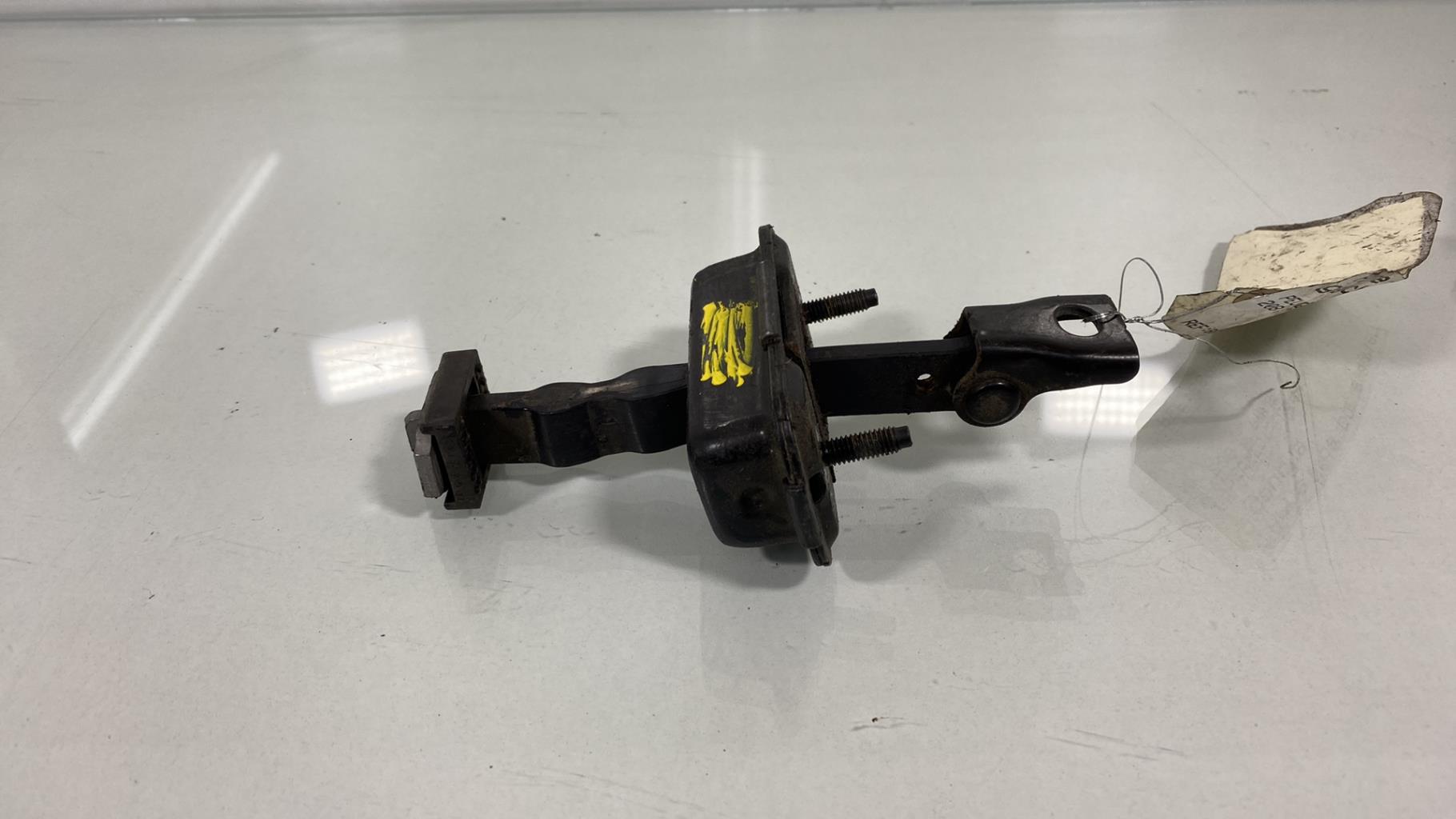 Arresto portiera posteriore sinistra PEUGEOT 208 1 PHASE 1 Gasolina - 1
