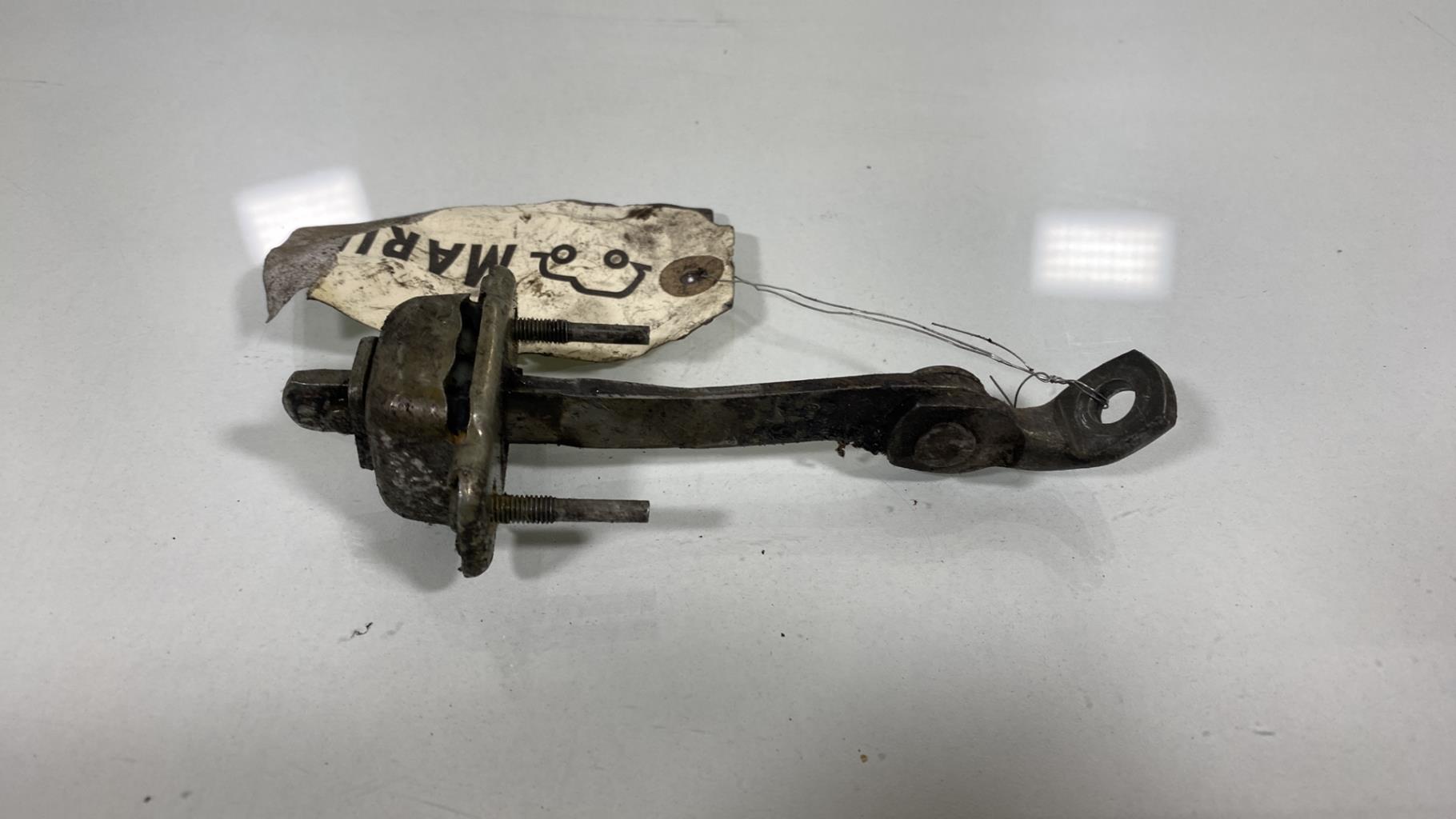 Arresto portiera anteriore destra FORD FIESTA 4 PHASE 2 Gasolina - 1