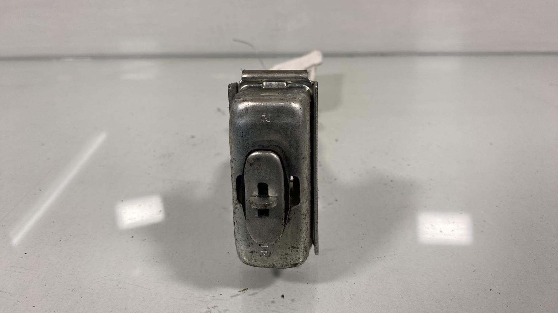 Arresto portiera anteriore destra FORD C-MAX 1 PHASE 2 Diésel - 1