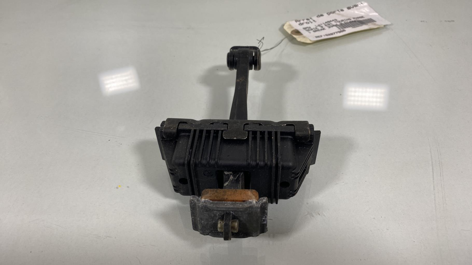 Arresto portiera anteriore destra BMW SERIE 3 E91 TOURING PHASE 1 BREAK Diésel - 1