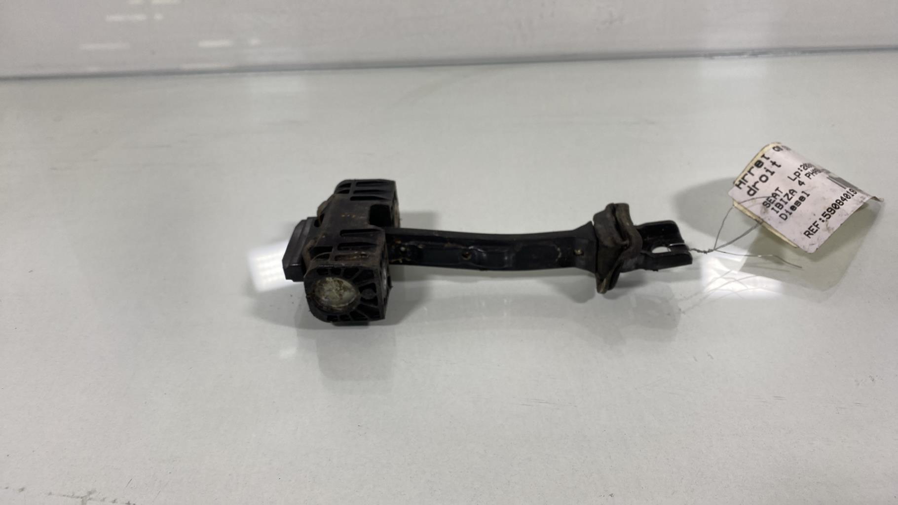 Arresto portiera anteriore destra SEAT IBIZA 4 PHASE 1 COUPE Diésel - 1