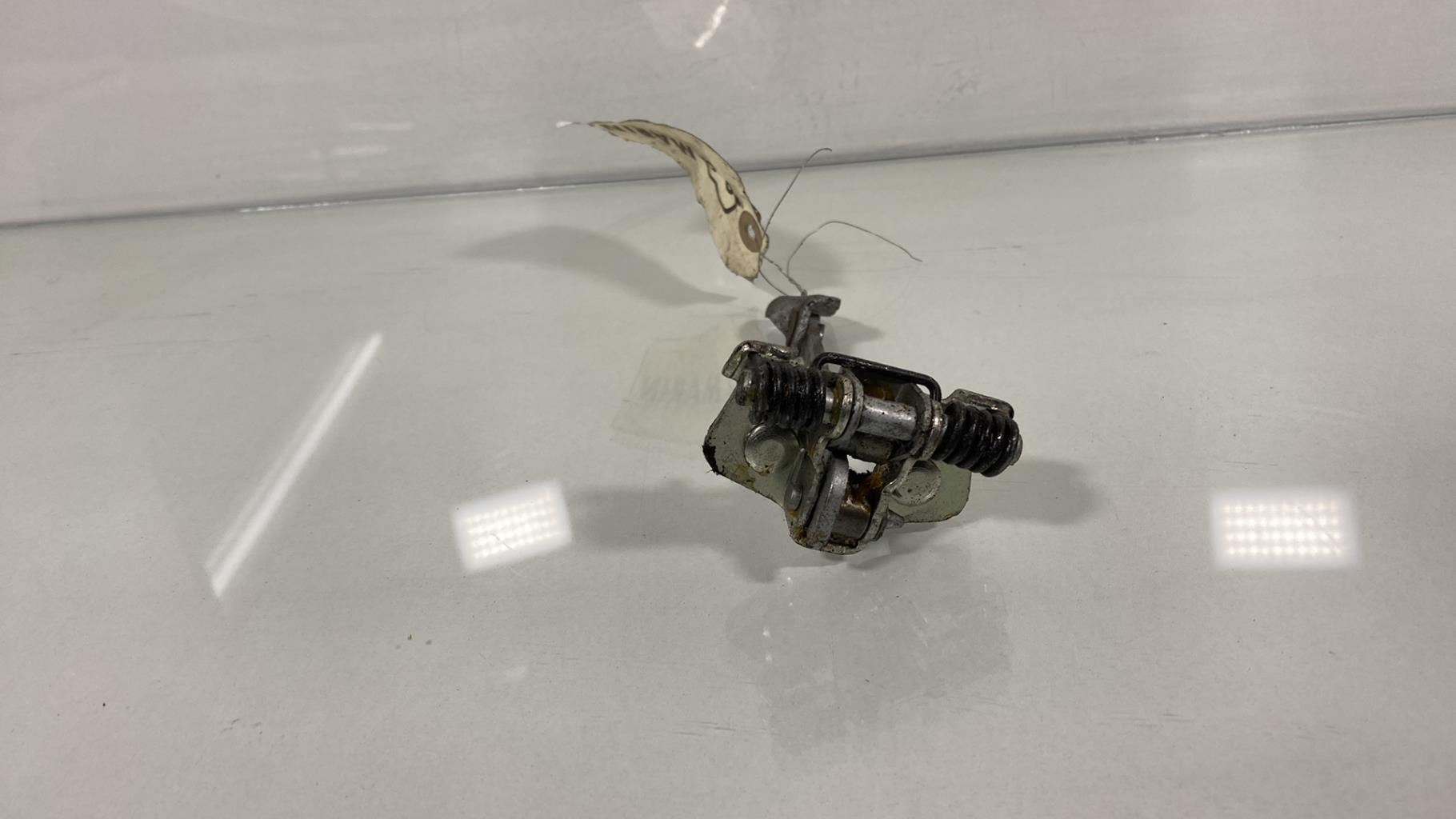 Arresto portiera anteriore destra DACIA SANDERO 2 PHASE 2 Gasolina - 1