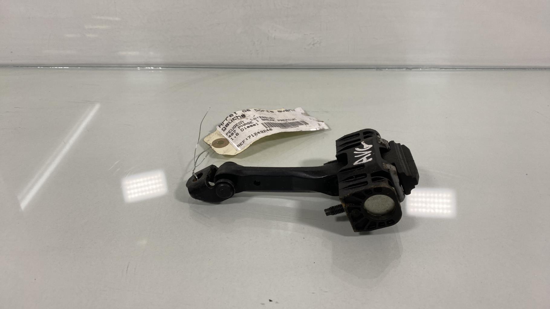 Arresto portiera anteriore sinistra PEUGEOT 407 PHASE 1 BREAK Diésel - 1
