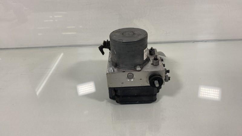 Blocco ABS (antibloccaggio freni) PEUGEOT 3008 2 PHASE 1 Diésel - 1