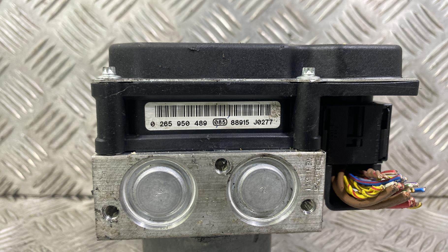Blocco ABS (antibloccaggio freni) BMW X3 E83 PHASE 2 Diésel - 1