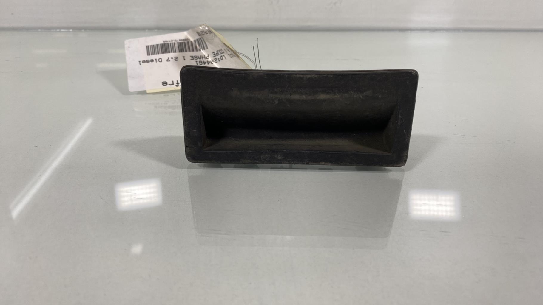Bouton de coffre AUDI A5 1 COUPE PHASE 1 Diesel - 1