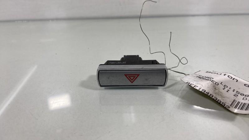 Bouton de warning FORD MONDEO 2 Diesel - 1