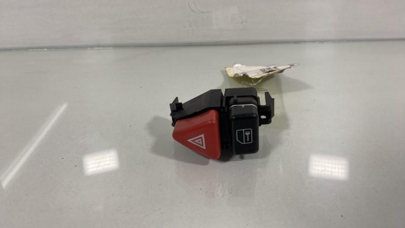Interruttore luci emergenza MERCEDES CLASSE A 168 PHASE 1 Diésel - 1