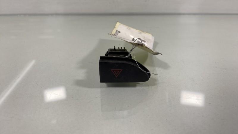 Bouton de warning RENAULT CLIO 4 PHASE 1 Diesel - 1