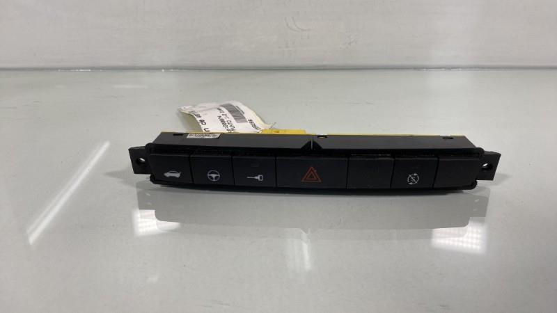 Interruttore luci emergenza FIAT GRANDE PUNTO Diésel - 1