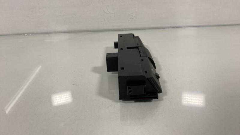 Bouton de warning TOYOTA COROLLA VERSO 2 PHASE 1 Diesel - 1