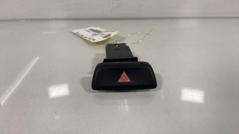 Bouton de warning KIA PICANTO 2 PHASE 1 Essence - 1
