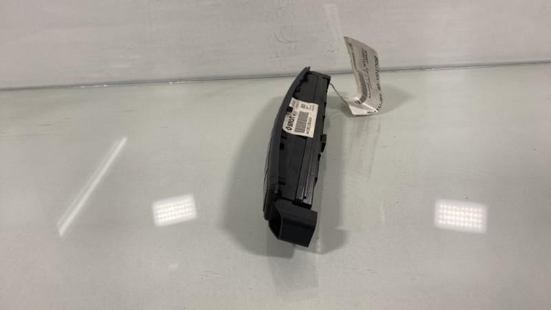 Bouton de warning SMART FORFOUR 1 Essence - 1