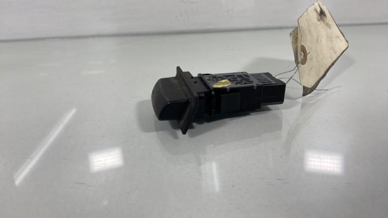 Bouton de warning MAZDA MPV 2 Diesel - 1