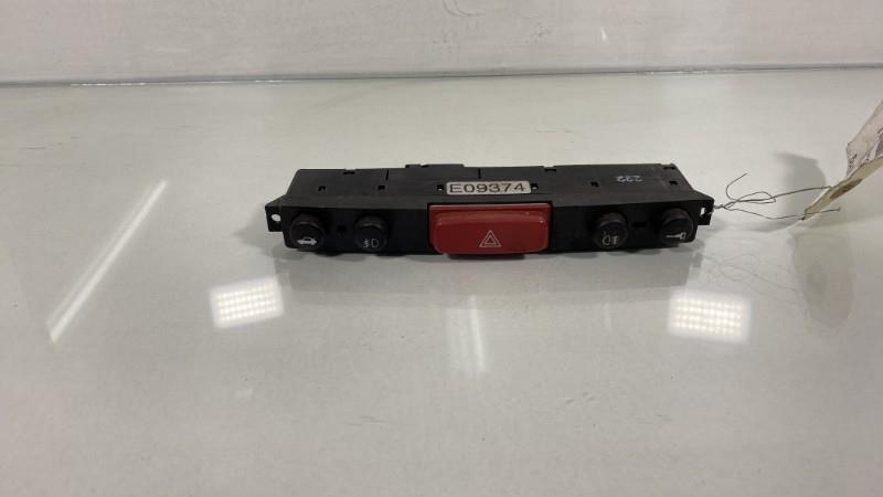 Bouton de warning ALFA ROMEO 147 PHASE 1 Essence - 1