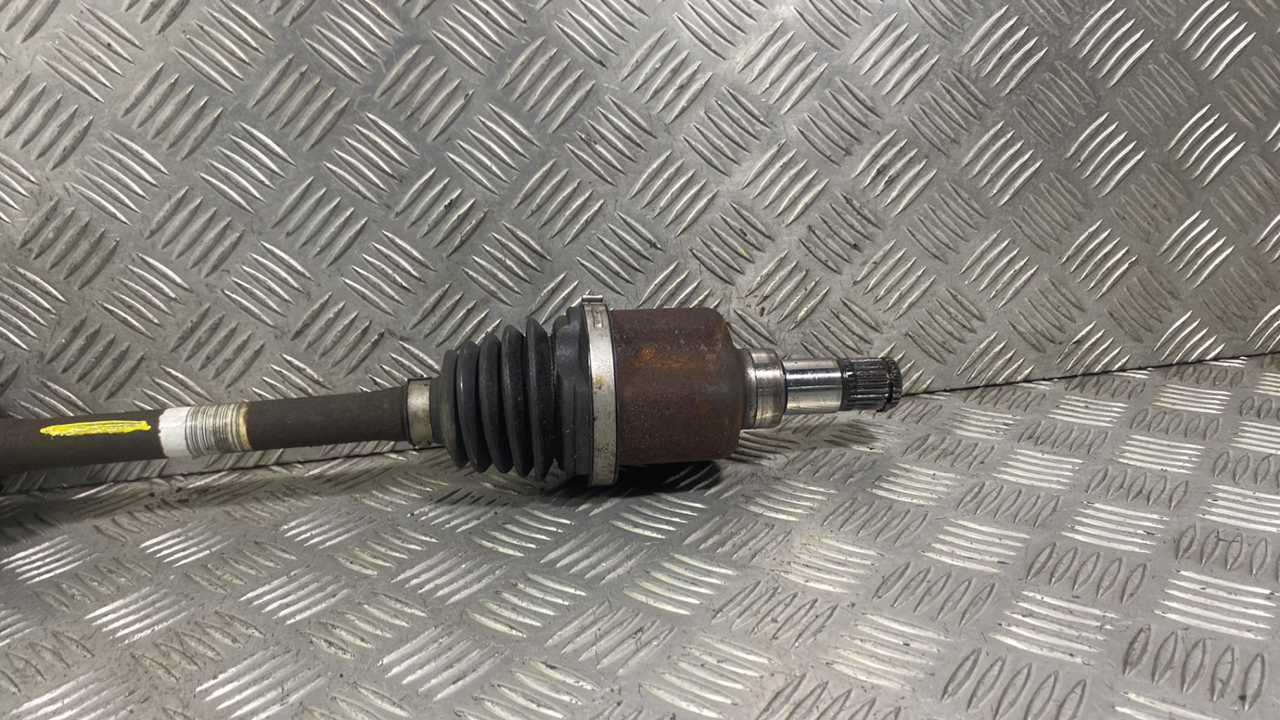 Giunto cardanico albero di trasmissione sinistro FORD FOCUS 3 PHASE 2 Gasolina - 1