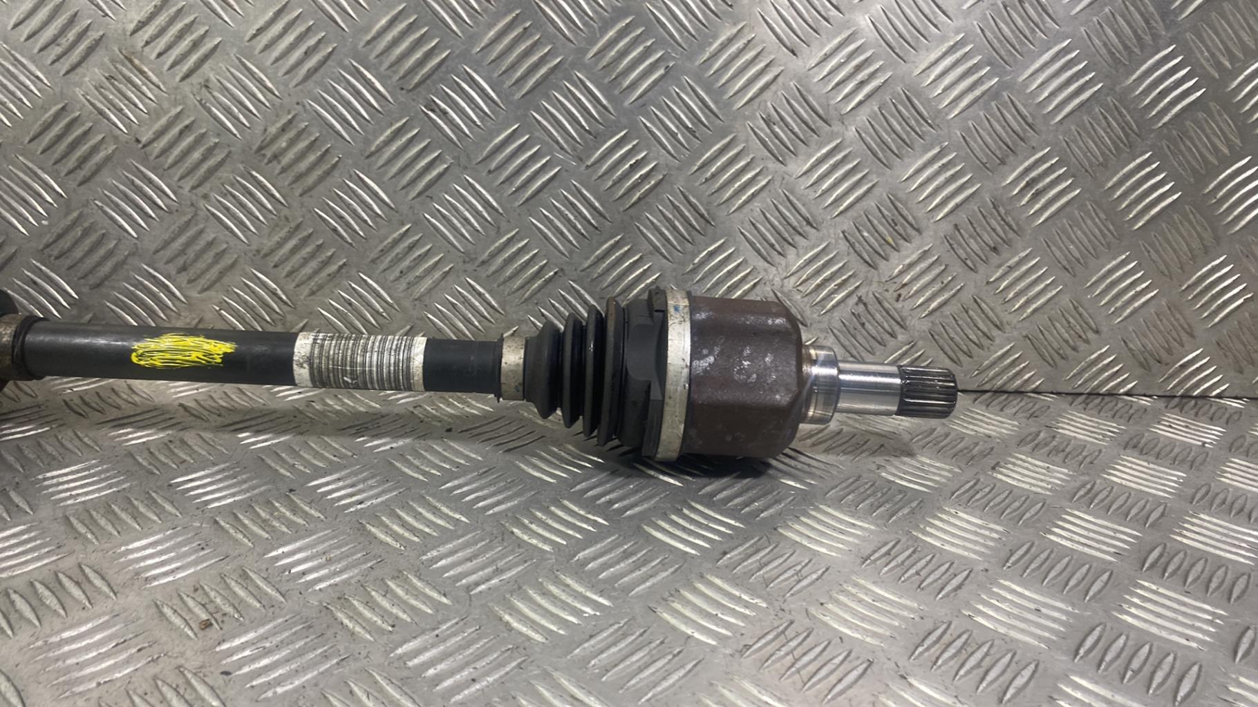 Giunto cardanico albero di trasmissione sinistro CITROEN C4 CACTUS Diésel - 1