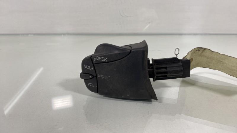 Commande autoradio FORD FOCUS 1 Diesel - 1