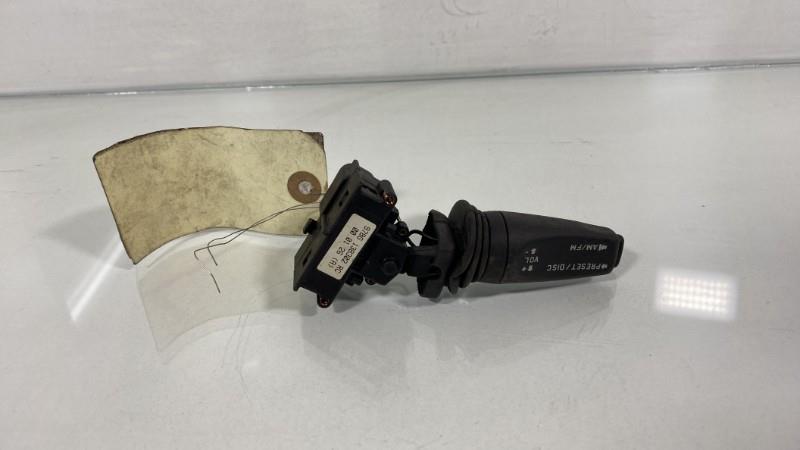 Commande autoradio FORD MONDEO 1 PHASE 2 Essence - 1