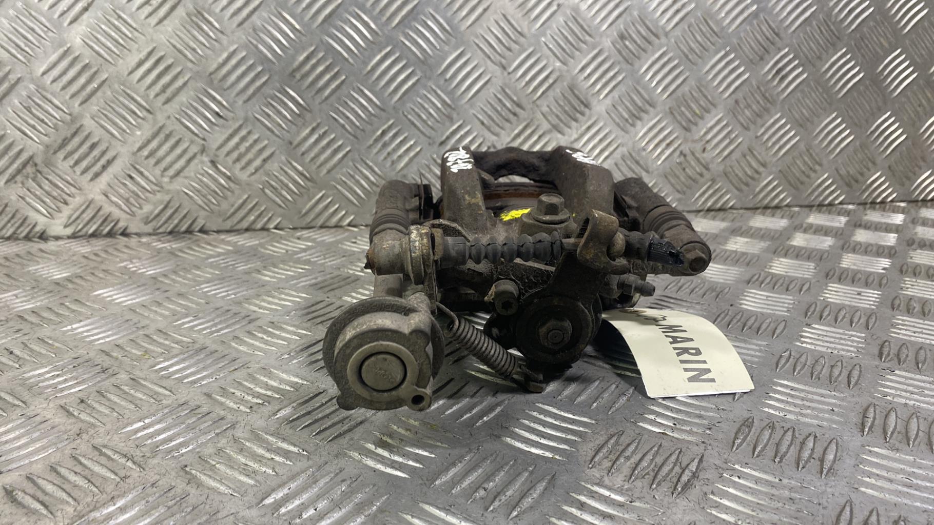 Pinza freni posteriore sinistra OPEL ASTRA J PHASE 1 Diésel - 1