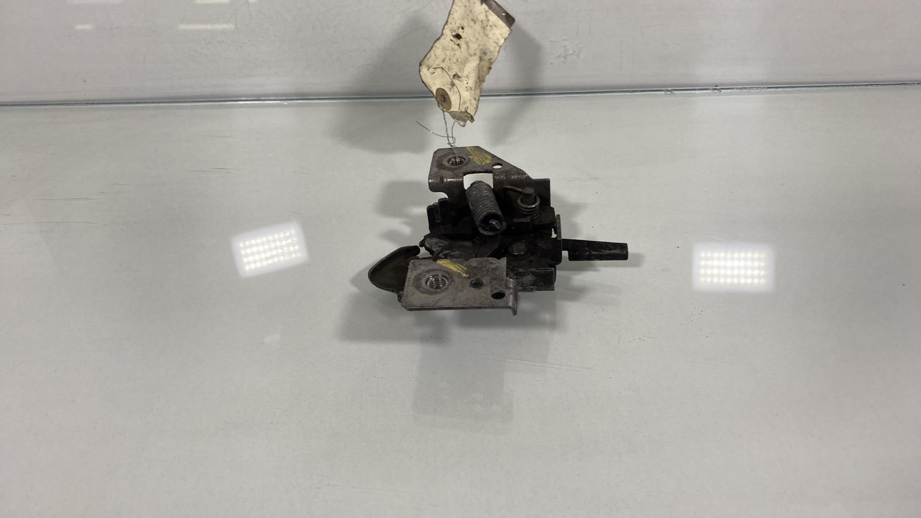 Fermeture de capot FORD FUSION PHASE 2 Diesel - 1