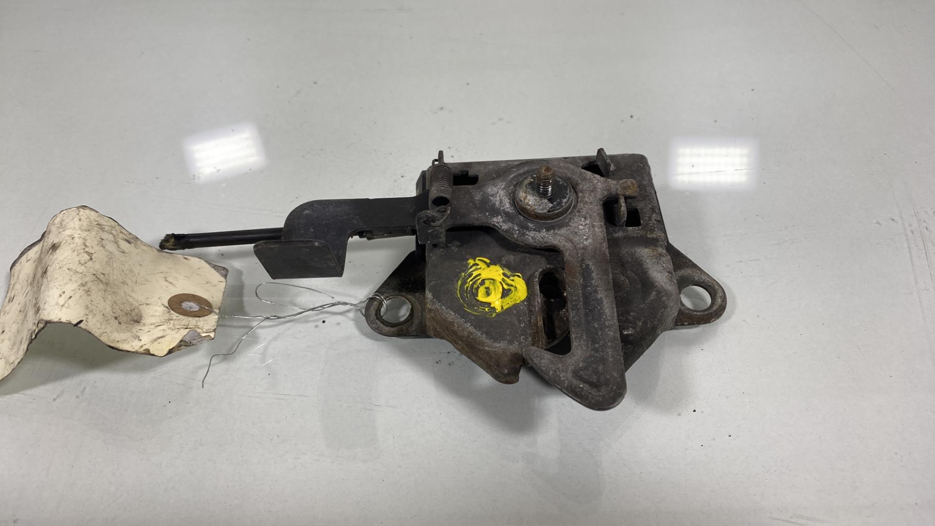 Fermeture de capot MAZDA DEMIO PHASE 1 BREAK Essence - 1