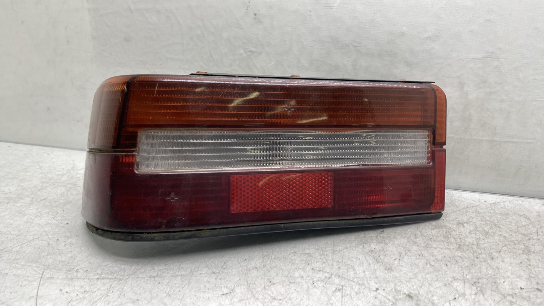 Fanale posteriore principale sinistro (luci) PEUGEOT 309 PHASE 1 Diésel - 1