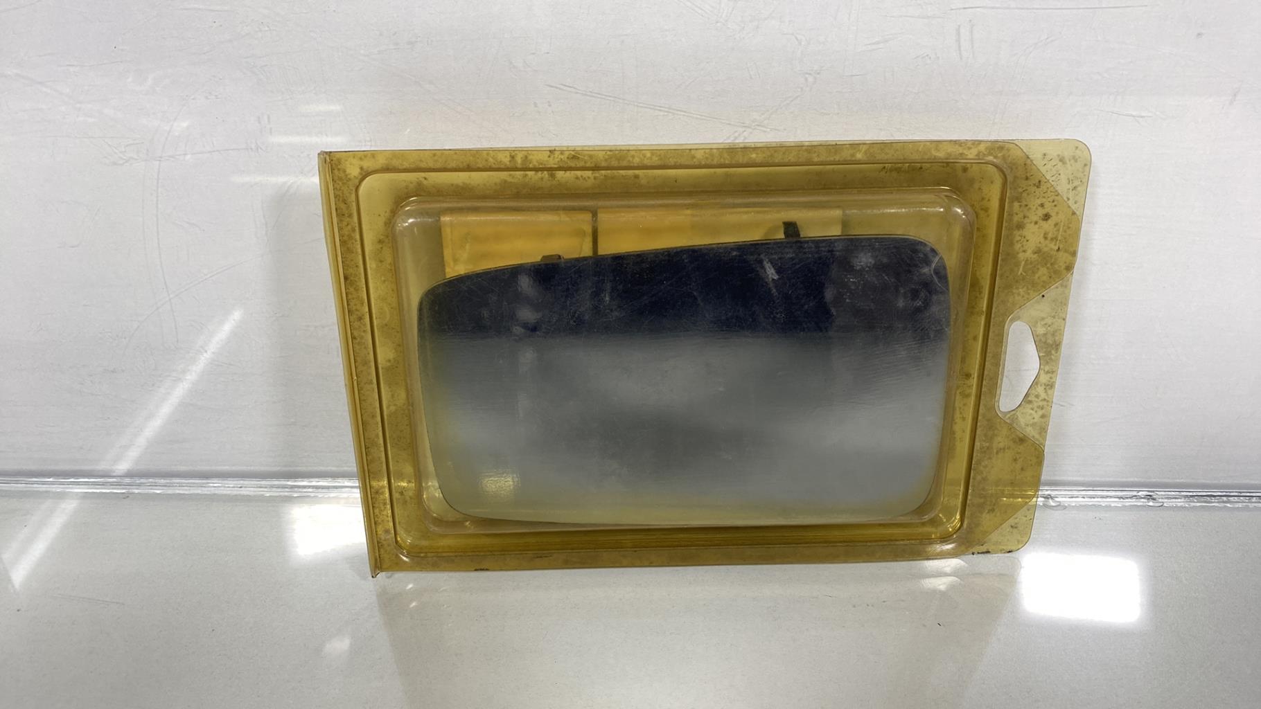 Glace retroviseur droit SEAT TOLEDO 2 Diesel - 1