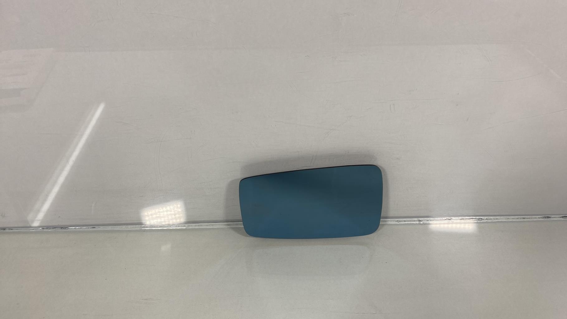 Glace retroviseur droit AUDI 80 3  - 1