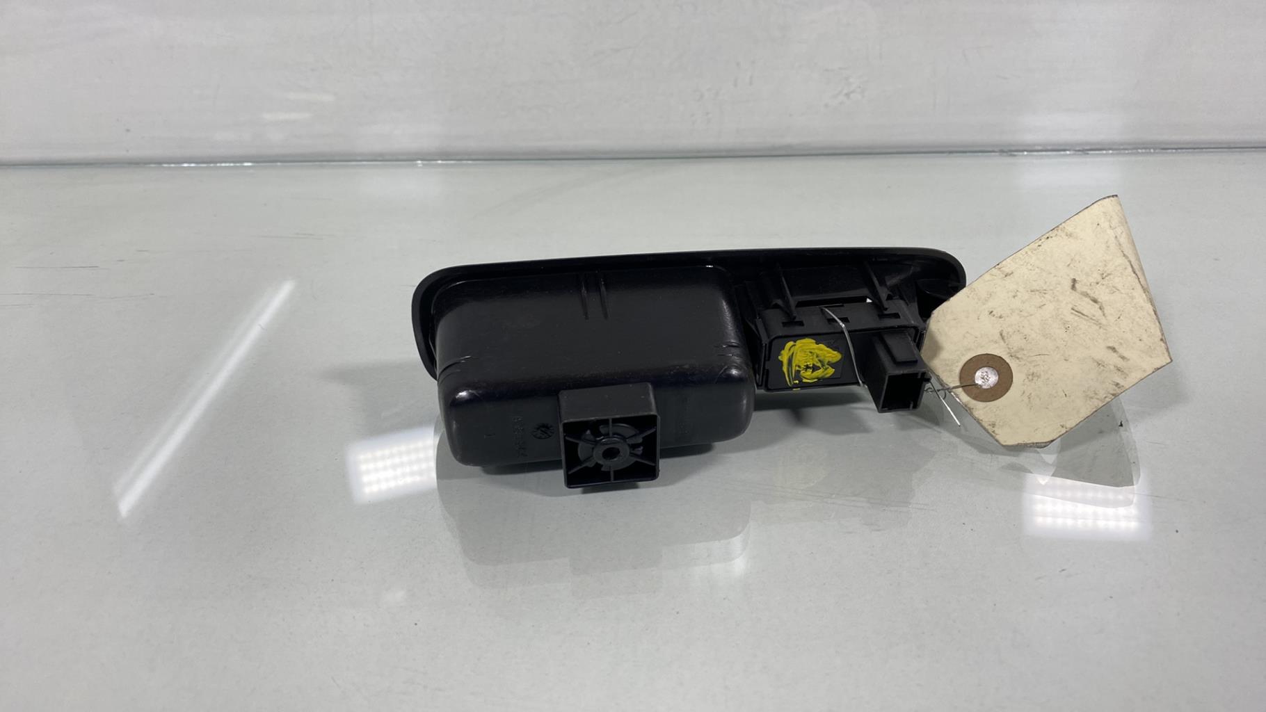 Interruttore lavacristalli posteriore destro PEUGEOT 3008 1 PHASE 1 Diésel - 1
