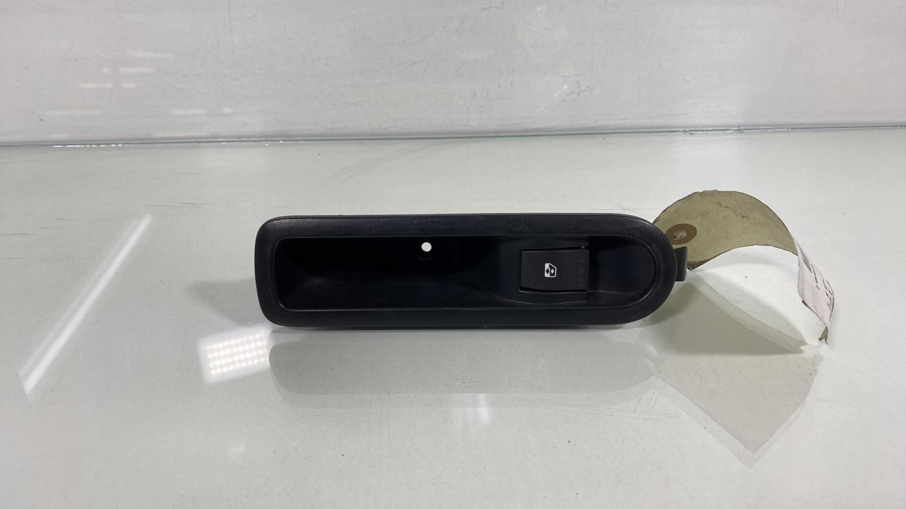 Interruttore lavacristalli posteriore destro RENAULT GRAND SCENIC 2 PHASE 2 Diésel - 1