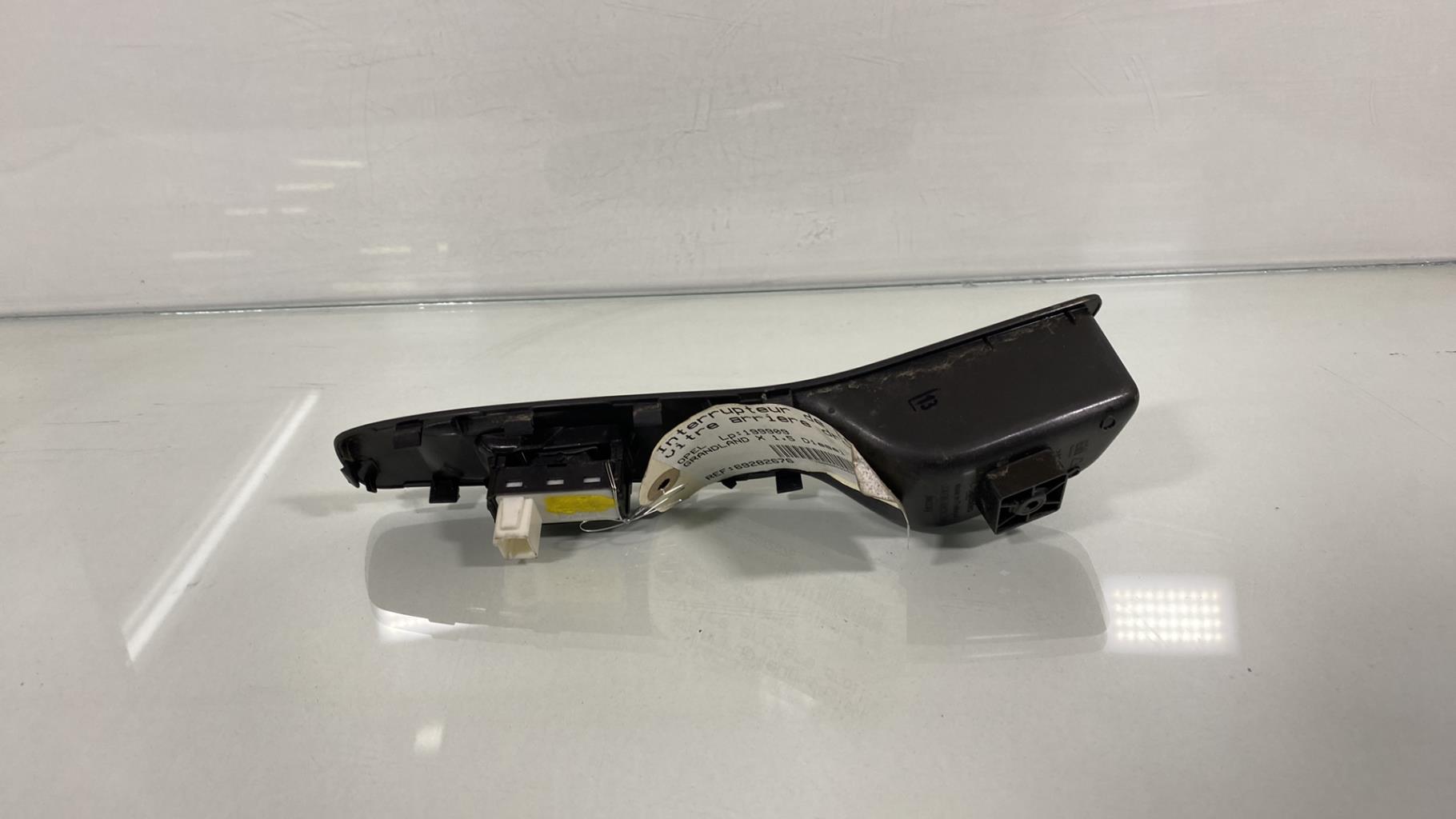 Interruttore lavacristalli posteriore destro OPEL GRANDLAND X 1 PHASE 1 Diésel - 1