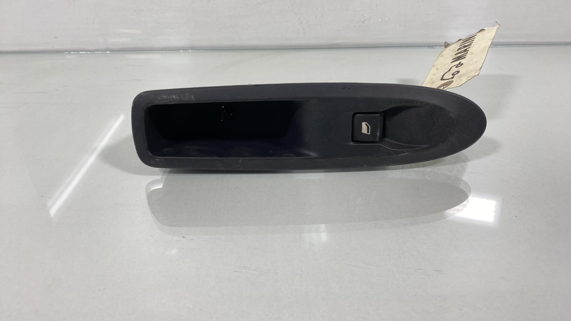 Interruttore lavacristalli posteriore sinistro CITROEN C4 2 PHASE 1 Diésel - 1