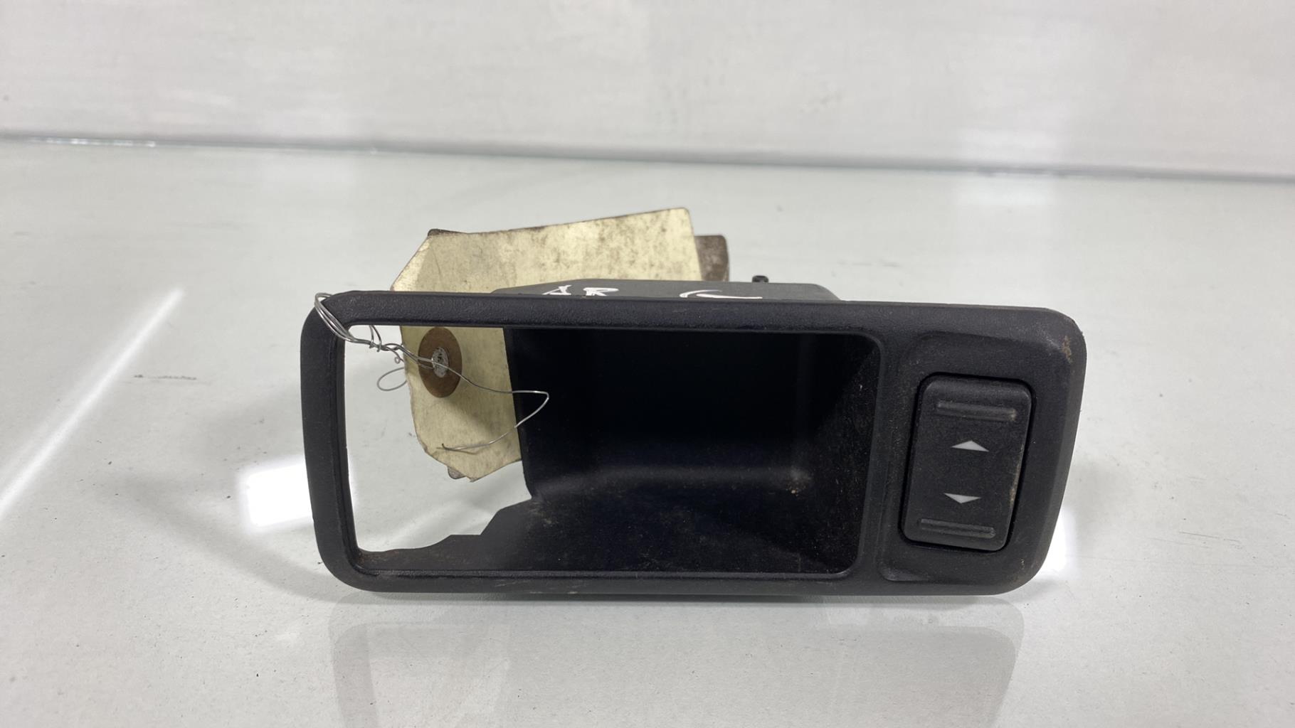 Interruttore lavacristalli posteriore sinistro FORD C-MAX 1 PHASE 1 Diésel - 1
