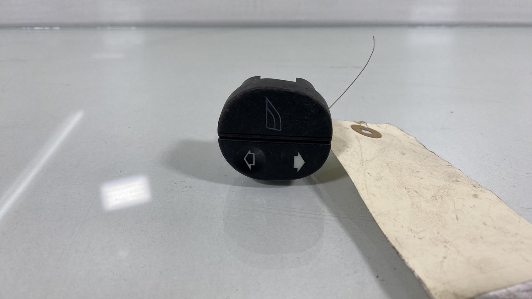 Interruttore lavacristalli anteriore destro FORD KA 1 PHASE 1 Gasolina - 1
