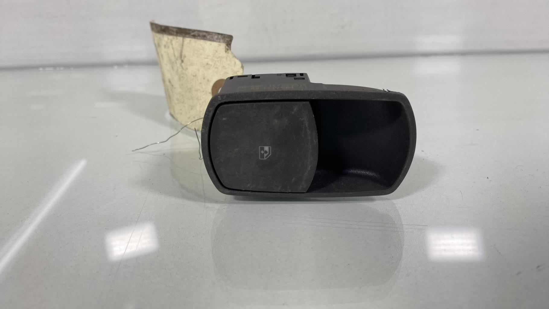 Interruttore lavacristalli anteriore destro OPEL CORSA D PHASE 1 Diésel - 1
